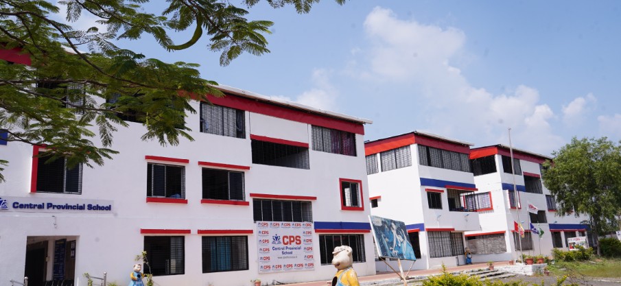 OM Vidyaniketan School Umred Nagpur