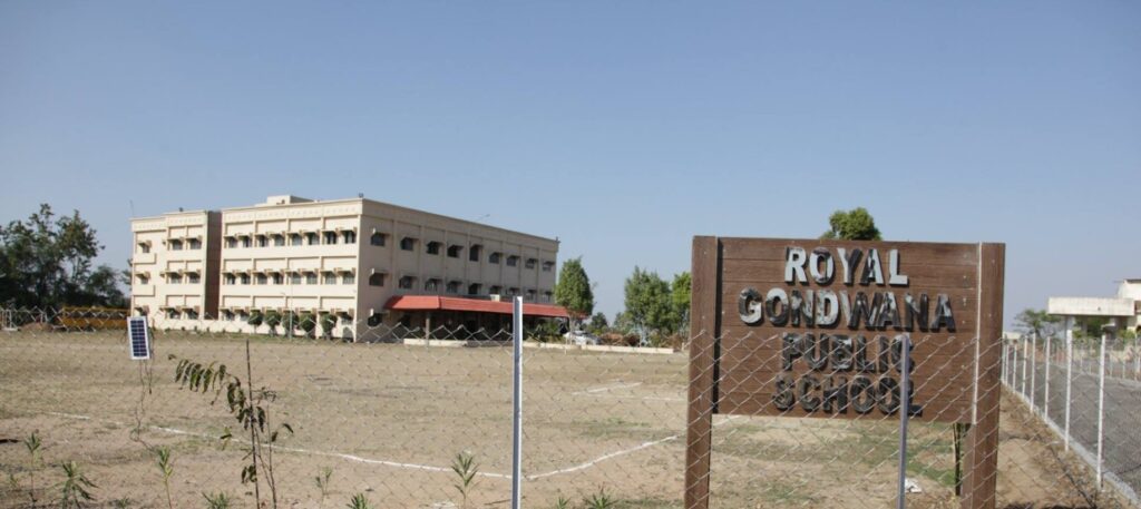 The Royal Gondwana Public School Shankarpur Nagpur