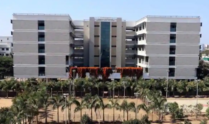 Bhavan's Bhagwandas Purohit Vidya Mandir Chinchbhuvan Nagpur