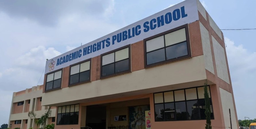 Academic Heights Public School Karad Satara
