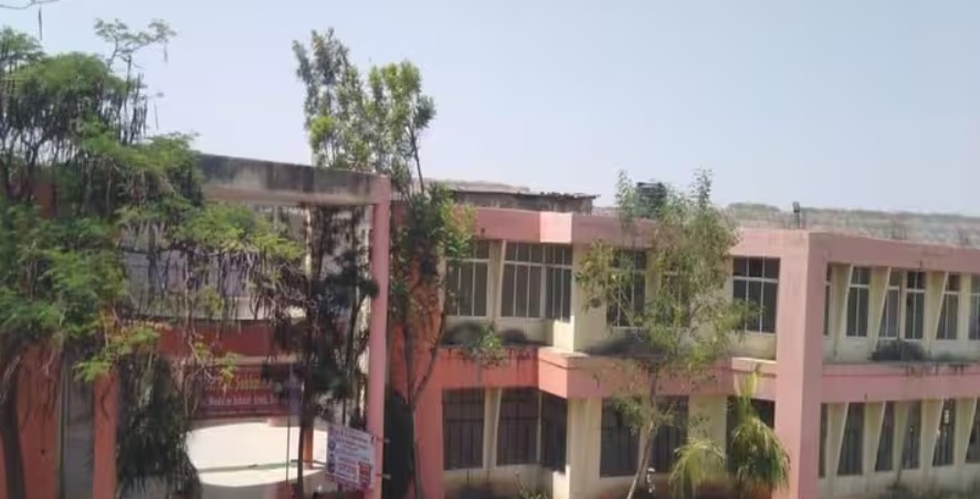 Dr PV Sukhatme English Medium School Limb Satara